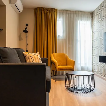 Qazris Apartment