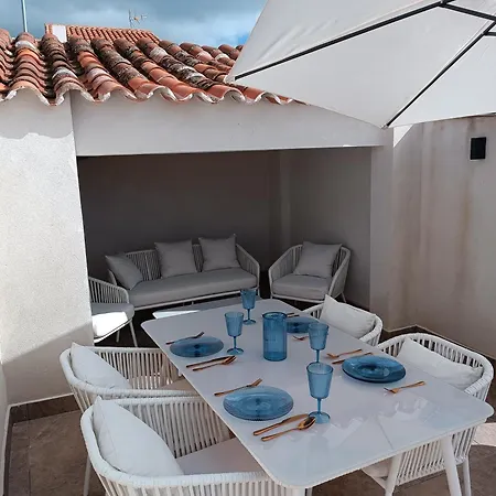 Διαμέρισμα Qazris Caces